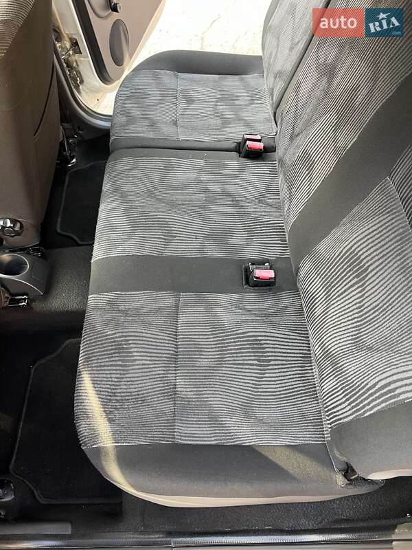 Універсал Dacia Logan MCV 2010 в Ніжині
