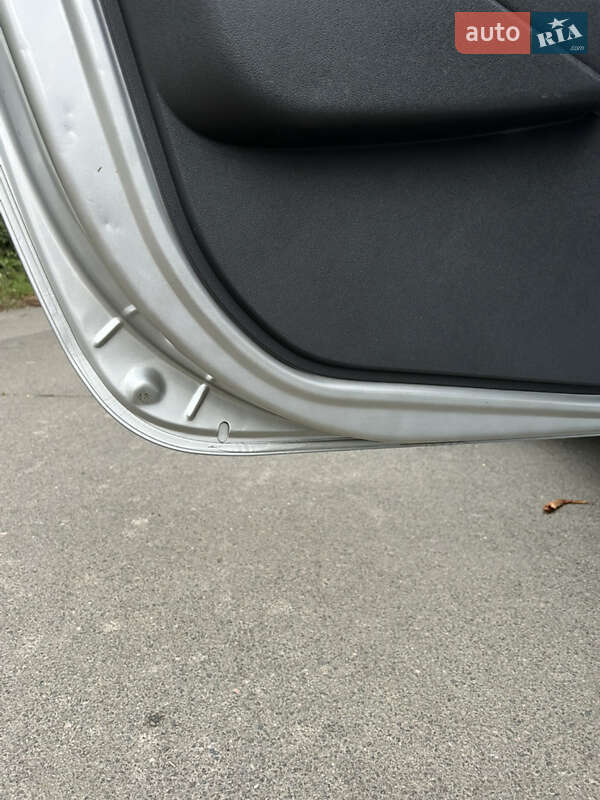 Универсал Dacia Logan MCV 2009 в Умани фото 12 Универсал Dacia Logan MCV 2009 в Умани