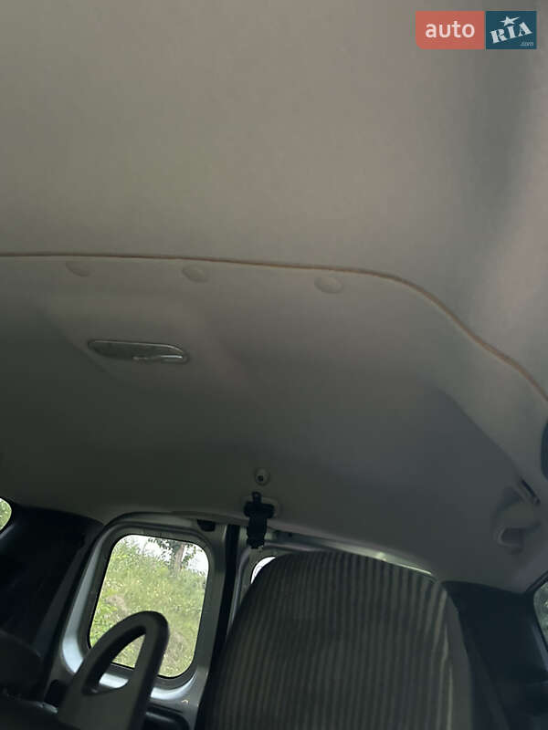 Универсал Dacia Logan MCV 2009 в Умани фото 22 Универсал Dacia Logan MCV 2009 в Умани