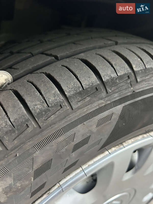 Универсал Dacia Logan MCV 2009 в Умани фото 27 Универсал Dacia Logan MCV 2009 в Умани