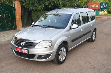 Універсал Dacia Logan MCV 2010 в Чернігові