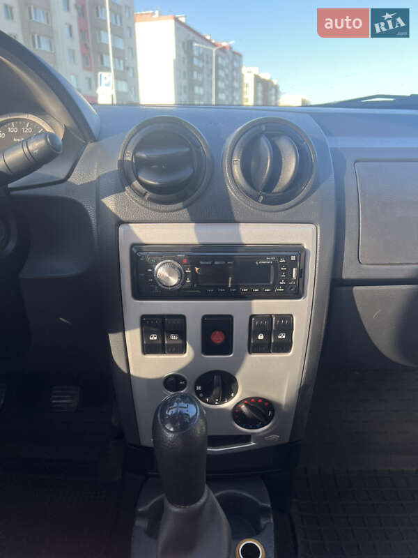 Универсал Dacia Logan MCV 2007 в Виннице