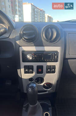 Универсал Dacia Logan MCV 2007 в 