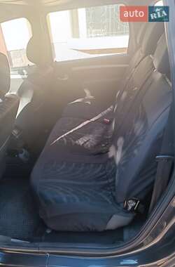 Универсал Dacia Logan MCV 2012 в 