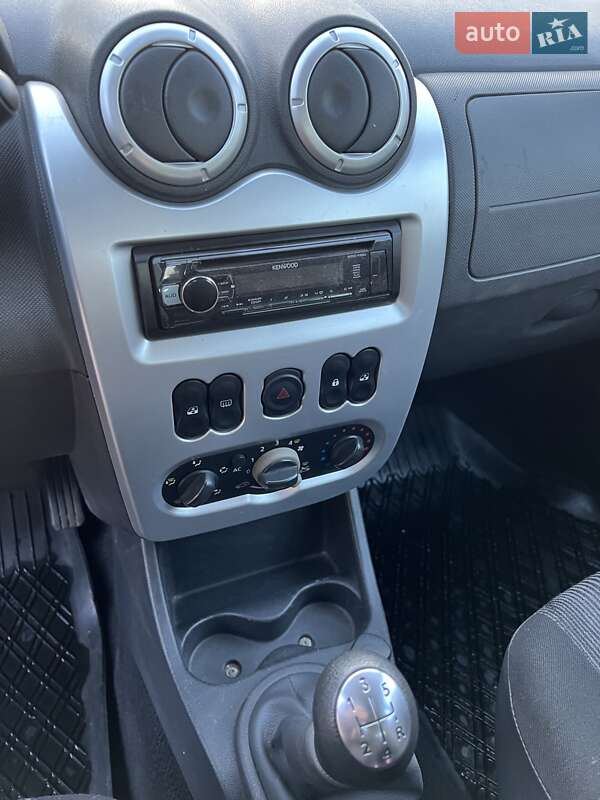 Універсал Dacia Logan MCV 2010 в Ніжині фото 30 Універсал Dacia Logan MCV 2010 в Ніжині