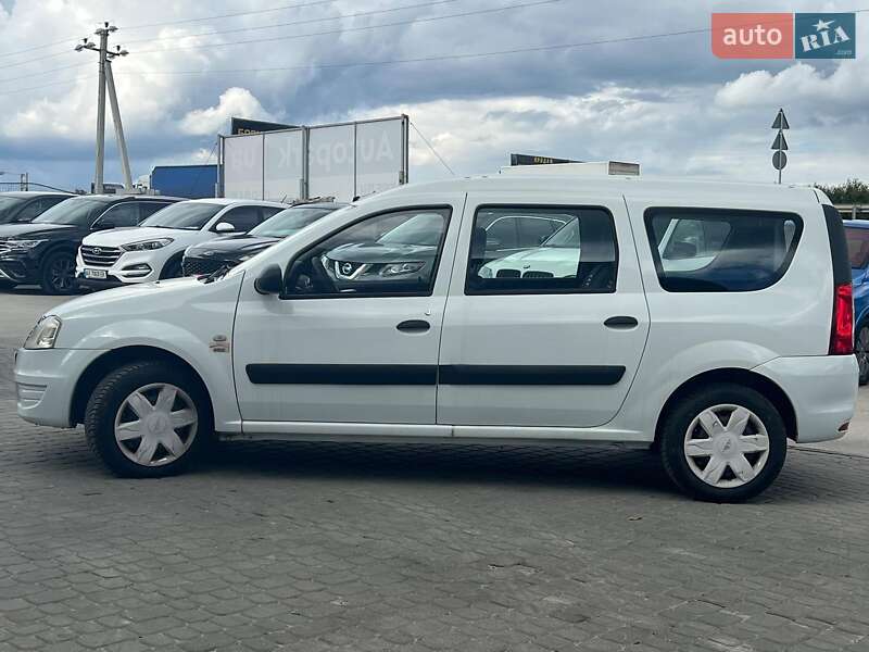 Универсал Dacia Logan MCV 2012 в Львове