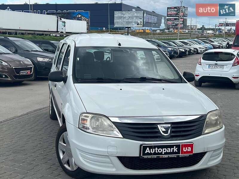 Универсал Dacia Logan MCV 2012 в Львове
