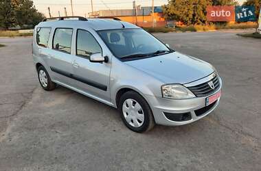 Универсал Dacia Logan MCV 2009 в 