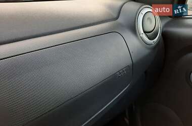 Универсал Dacia Logan MCV 2009 в 