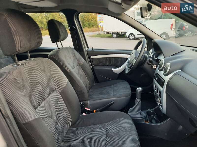 Універсал Dacia Logan MCV 2009 в Полтаві фото 80 Універсал Dacia Logan MCV 2009 в Полтаві