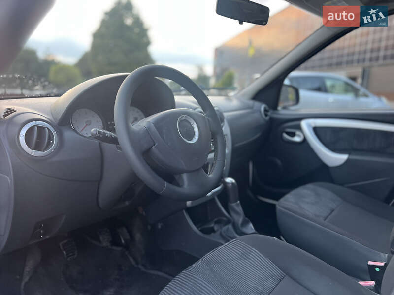 Универсал Dacia Logan MCV 2010 в Луцке
