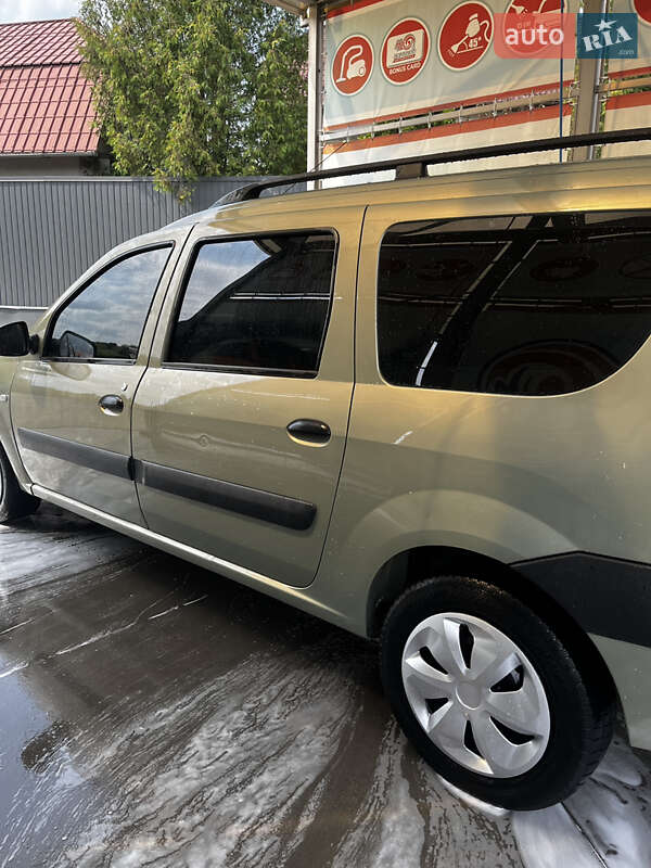 Универсал Dacia Logan MCV 2007 в Черновцах