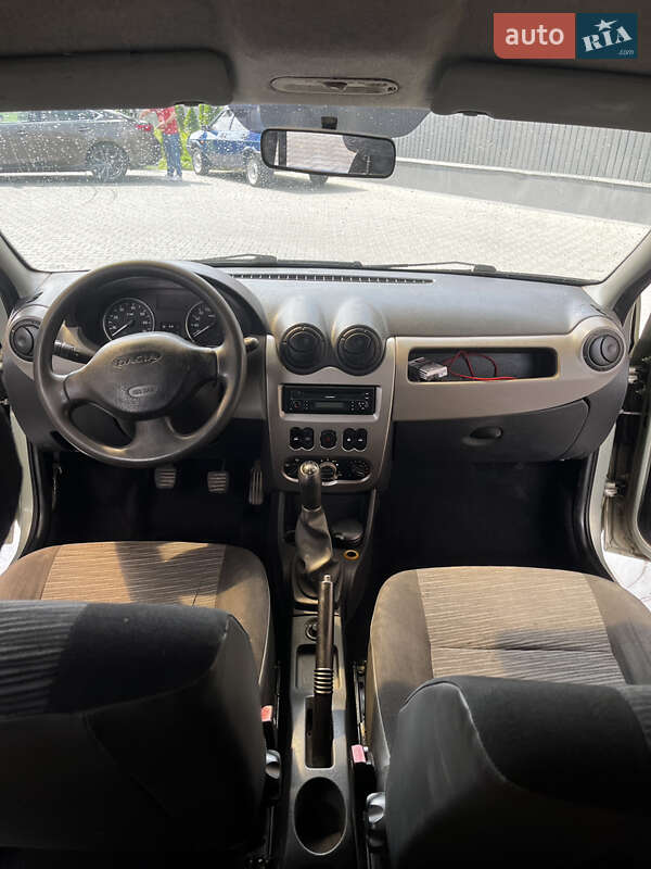 Универсал Dacia Logan MCV 2007 в Черновцах