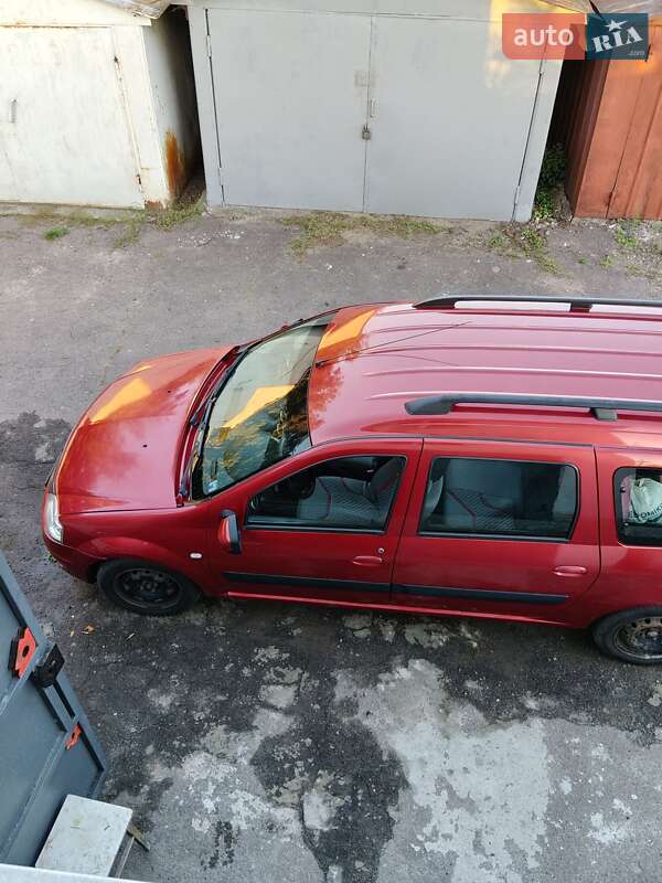 Універсал Dacia Logan MCV 2010 в Львові