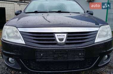 Универсал Dacia Logan MCV 2012 в 