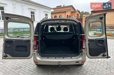 Универсал Dacia Logan MCV 2009 в 