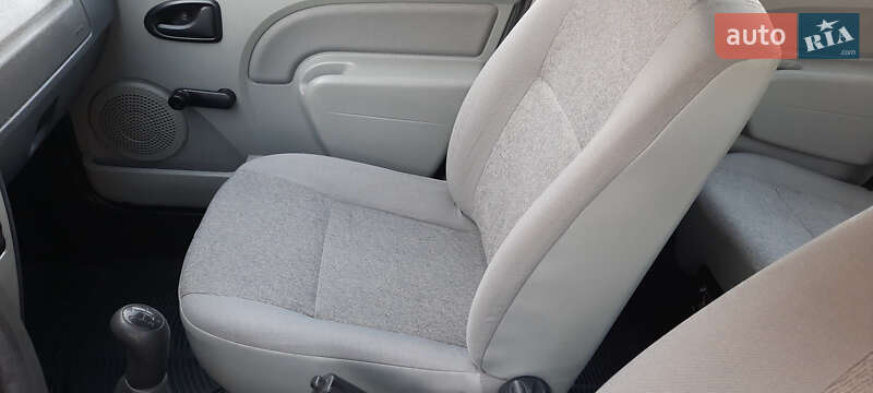 Универсал Dacia Logan MCV 2011 в Немирове