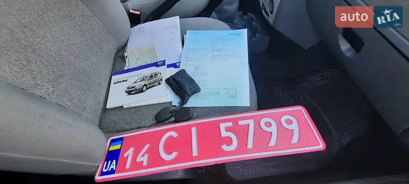 Универсал Dacia Logan MCV 2011 в Немирове документ