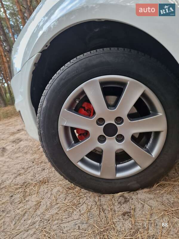 Универсал Dacia Logan MCV 2011 в Полтаве фото 28 Универсал Dacia Logan MCV 2011 в Полтаве