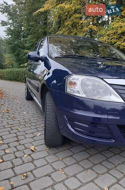 Универсал Dacia Logan MCV 2012 в 