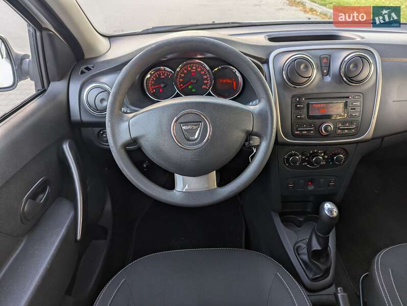 Универсал Dacia Logan MCV 2014 в Львове