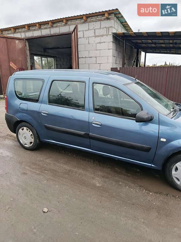 Универсал Dacia Logan MCV 2008 в Зенькове