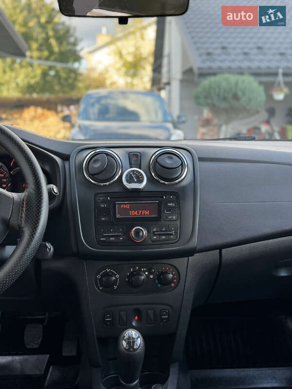 Универсал Dacia Logan MCV 2015 в Львове