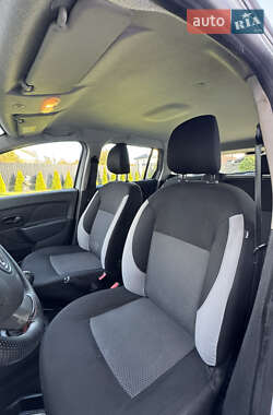 Универсал Dacia Logan MCV 2015 в 