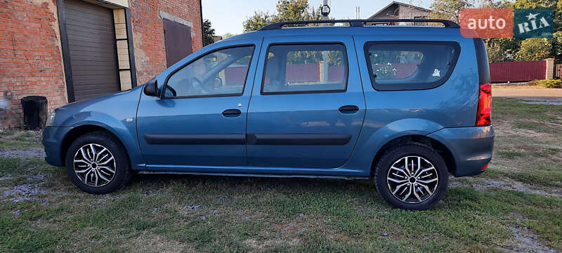 Універсал Dacia Logan MCV 2011 в Немирові