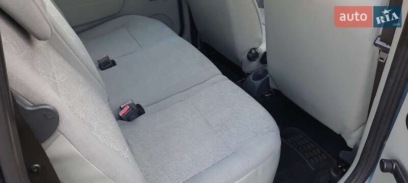 Універсал Dacia Logan MCV 2011 в Немирові