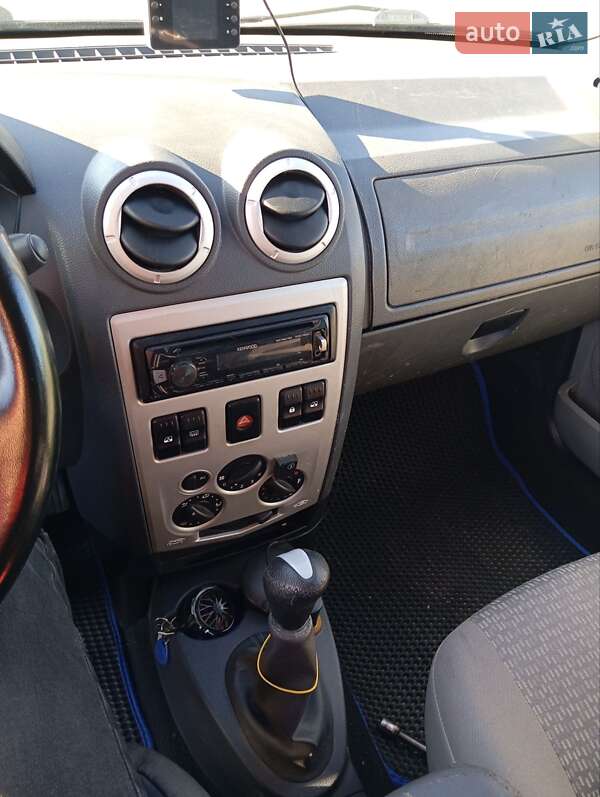 Універсал Dacia Logan MCV 2008 в Полтаві