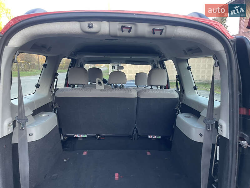 Универсал Dacia Logan MCV 2008 в Млинове