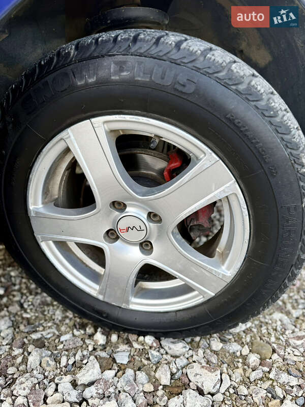 Универсал Dacia Logan MCV 2013 в Новояворовске фото 20 Универсал Dacia Logan MCV 2013 в Новояворовске