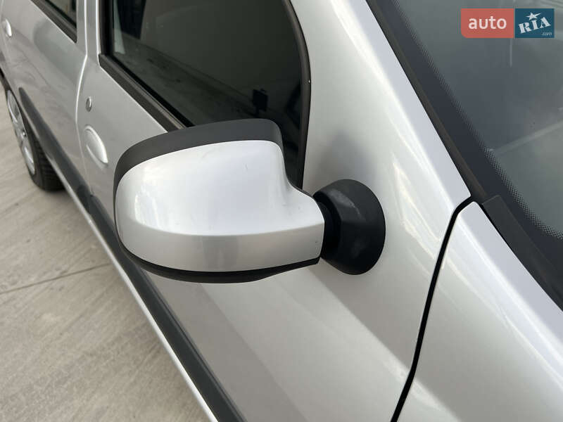 Універсал Dacia Logan MCV 2009 в Луцьку