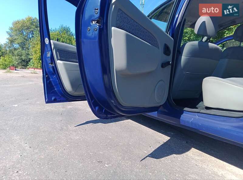 Універсал Dacia Logan MCV 2008 в Чернігові