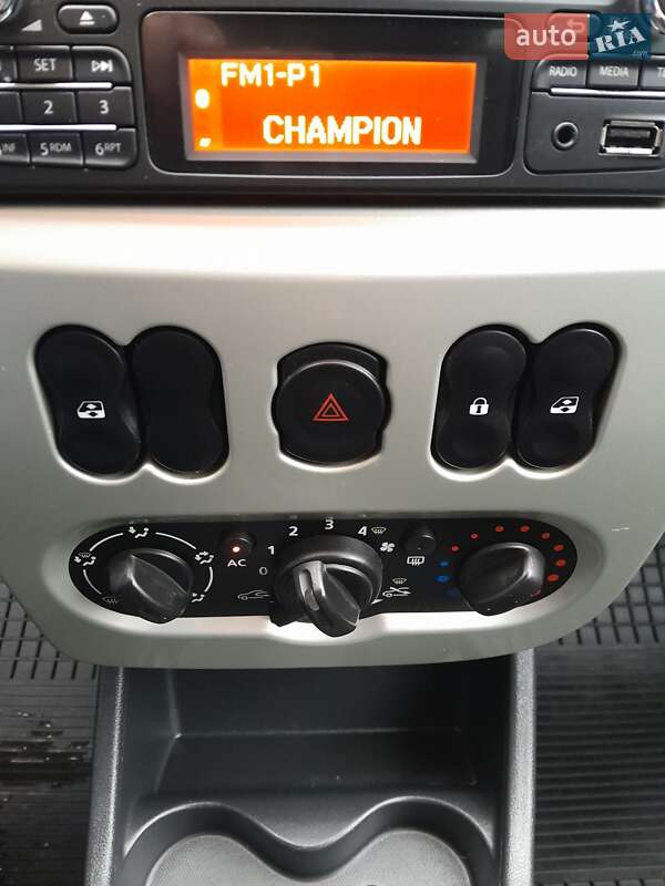 Універсал Dacia Logan MCV 2012 в Красилові