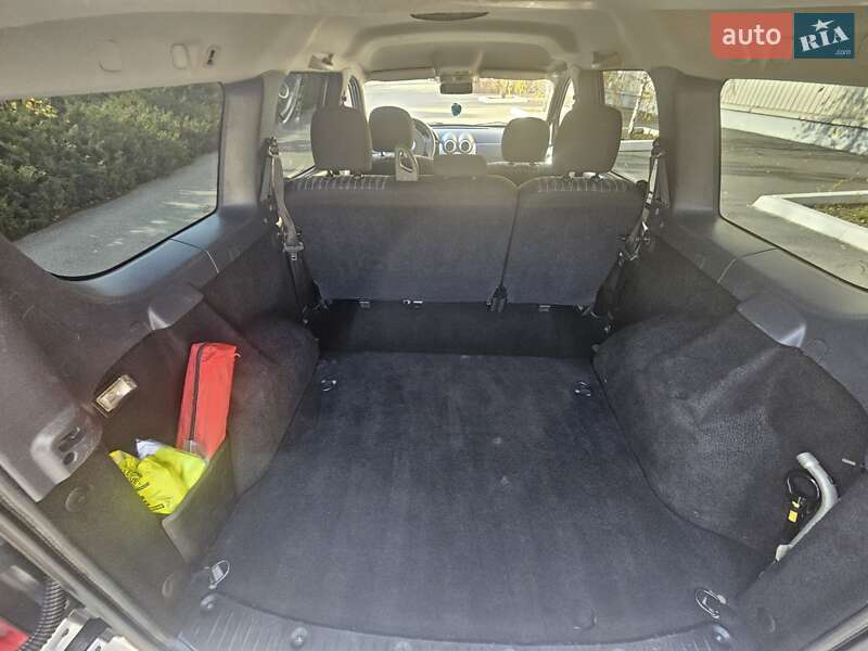 Универсал Dacia Logan MCV 2012 в Полтаве