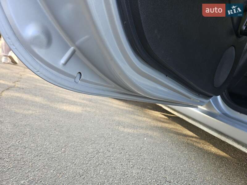 Универсал Dacia Logan MCV 2012 в Полтаве