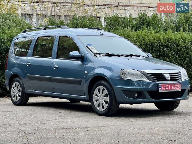 Універсал Dacia Logan MCV 2010 в Умані