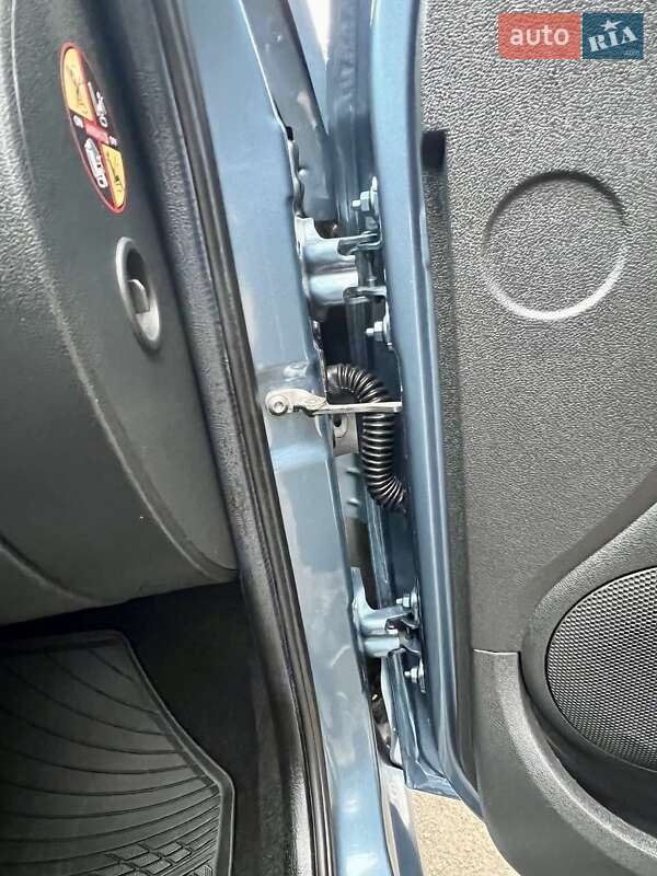 Універсал Dacia Logan MCV 2010 в Умані