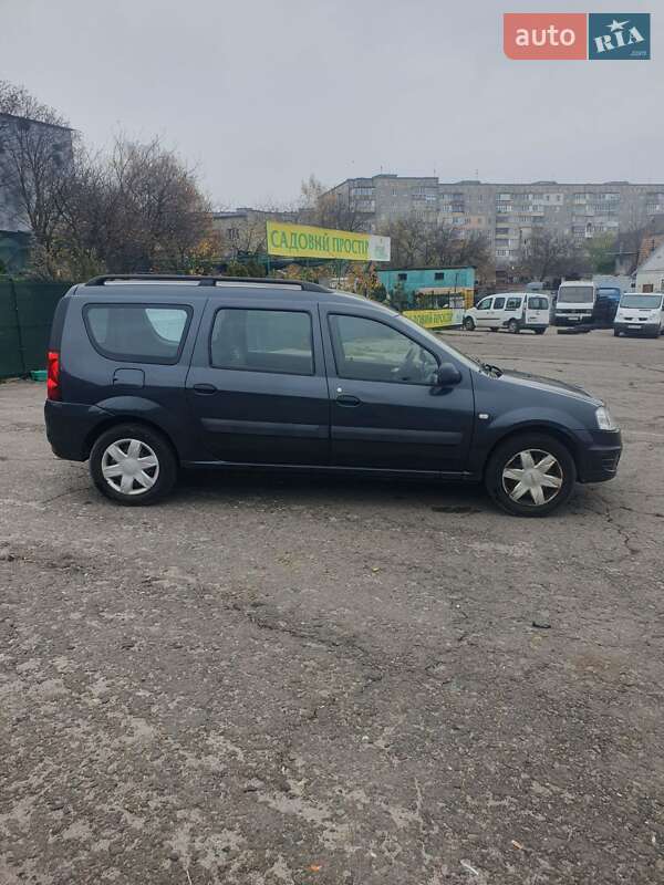 Универсал Dacia Logan MCV 2012 в Ровно
