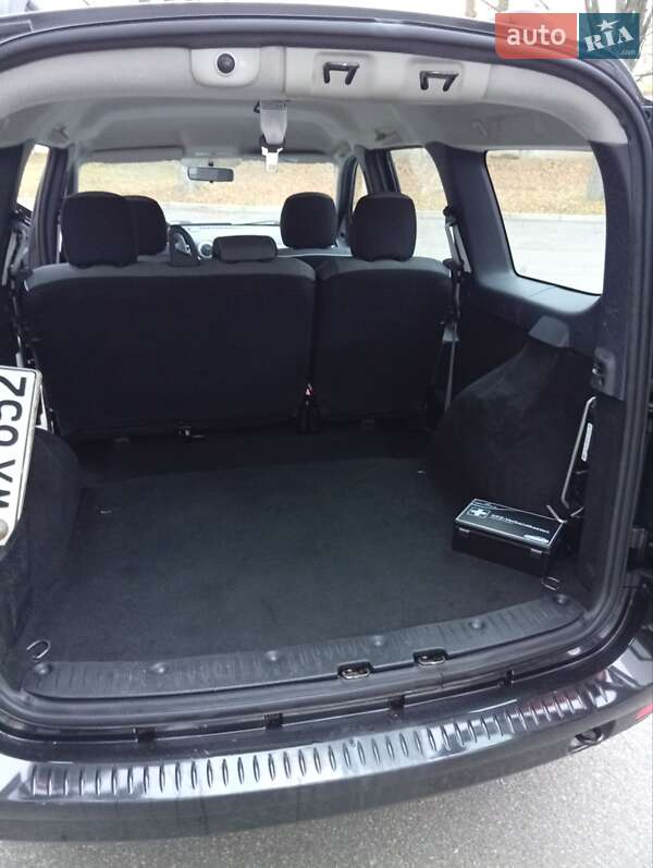 Універсал Dacia Logan MCV 2012 в Полтаві фото 27 Універсал Dacia Logan MCV 2012 в Полтаві