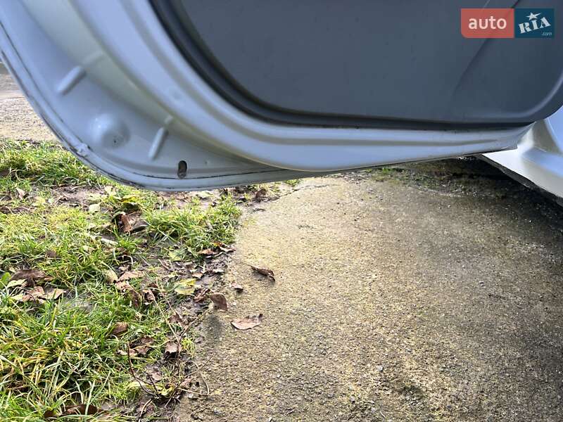 Универсал Dacia Logan MCV 2010 в Луцке