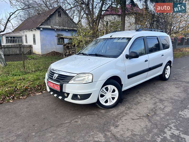 Универсал Dacia Logan MCV 2010 в Луцке