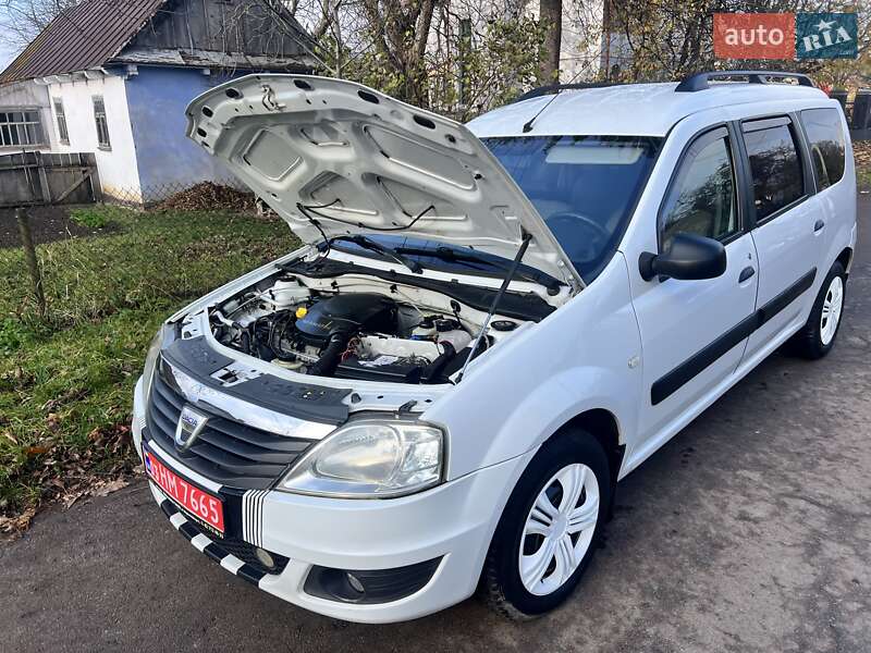 Универсал Dacia Logan MCV 2010 в Луцке