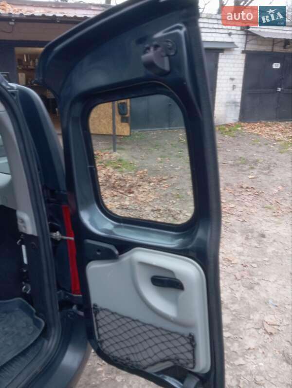 Универсал Dacia Logan MCV 2008 в Чернигове