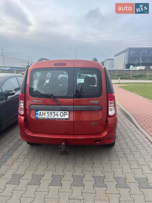 Універсал Dacia Logan MCV 2010 в Краматорську