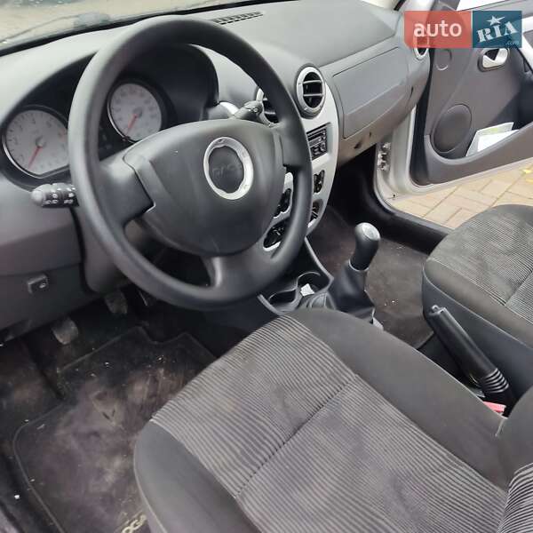 Універсал Dacia Logan MCV 2010 в Кам'янець-Подільському фото 8 Універсал Dacia Logan MCV 2010 в Кам'янець-Подільському