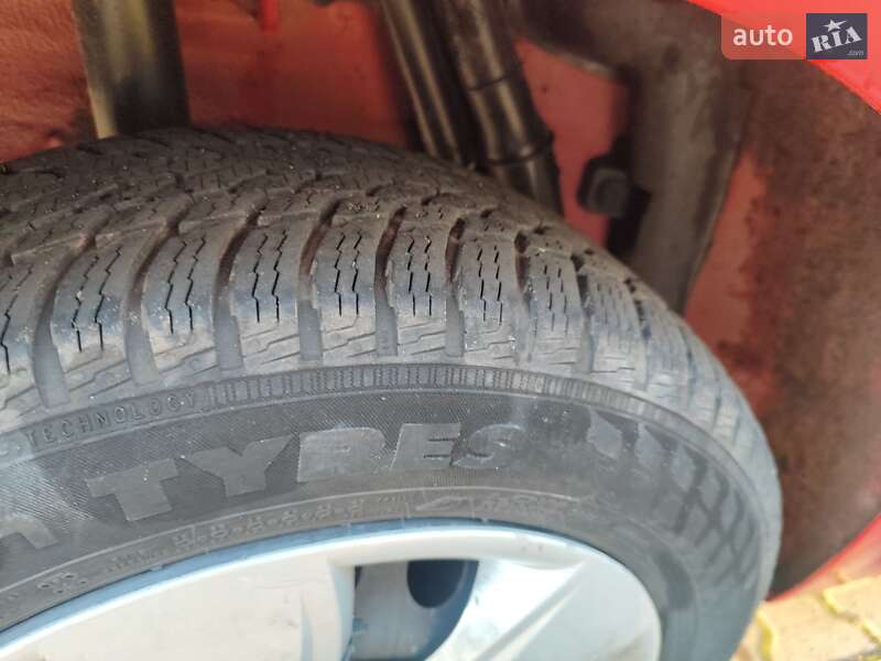 Універсал Dacia Logan MCV 2011 в Миргороді