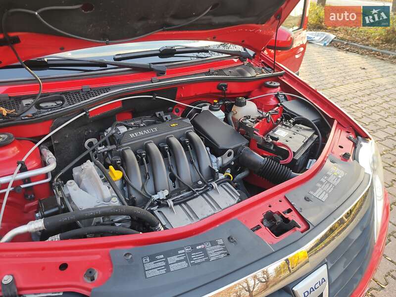 Універсал Dacia Logan MCV 2011 в Миргороді